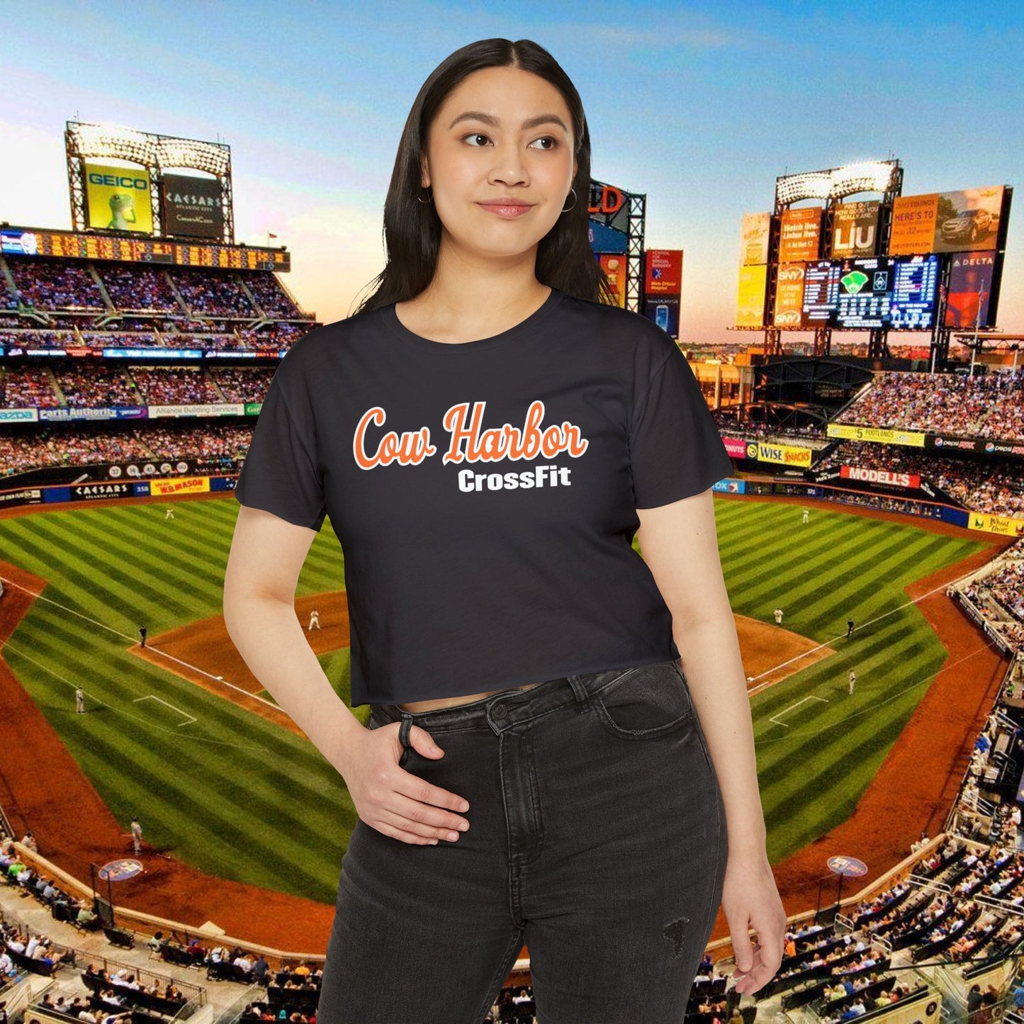 The Grand Slam Womens Crop