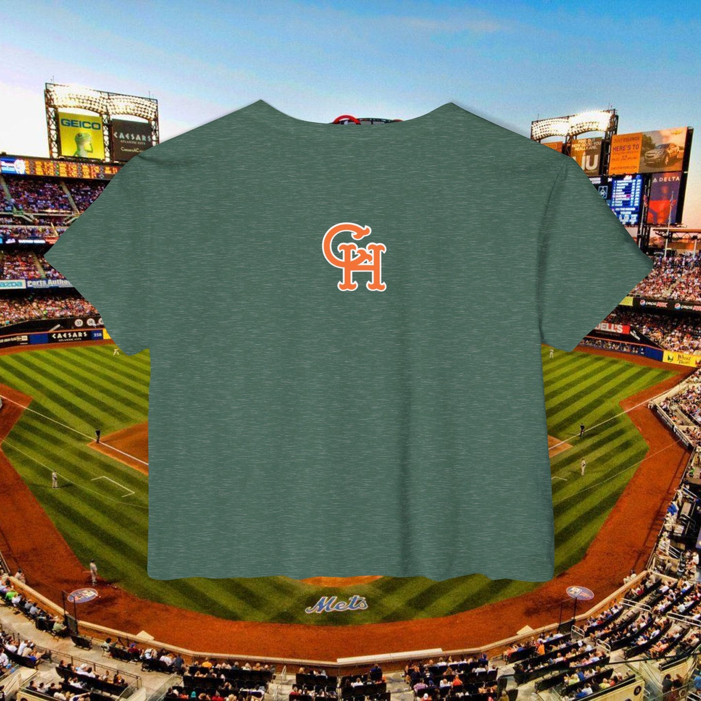 The Grand Slam Womens Crop