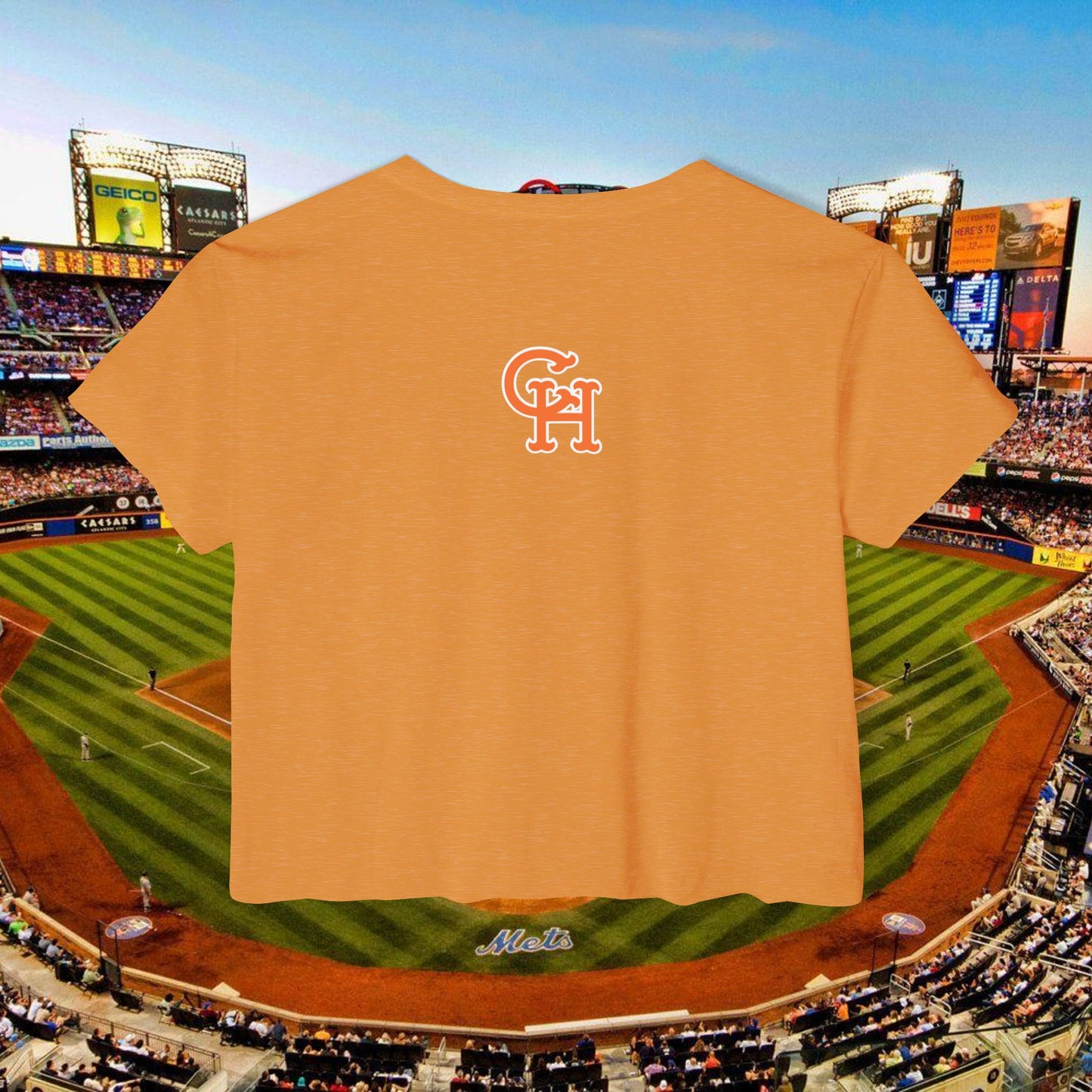 The Grand Slam Womens Crop