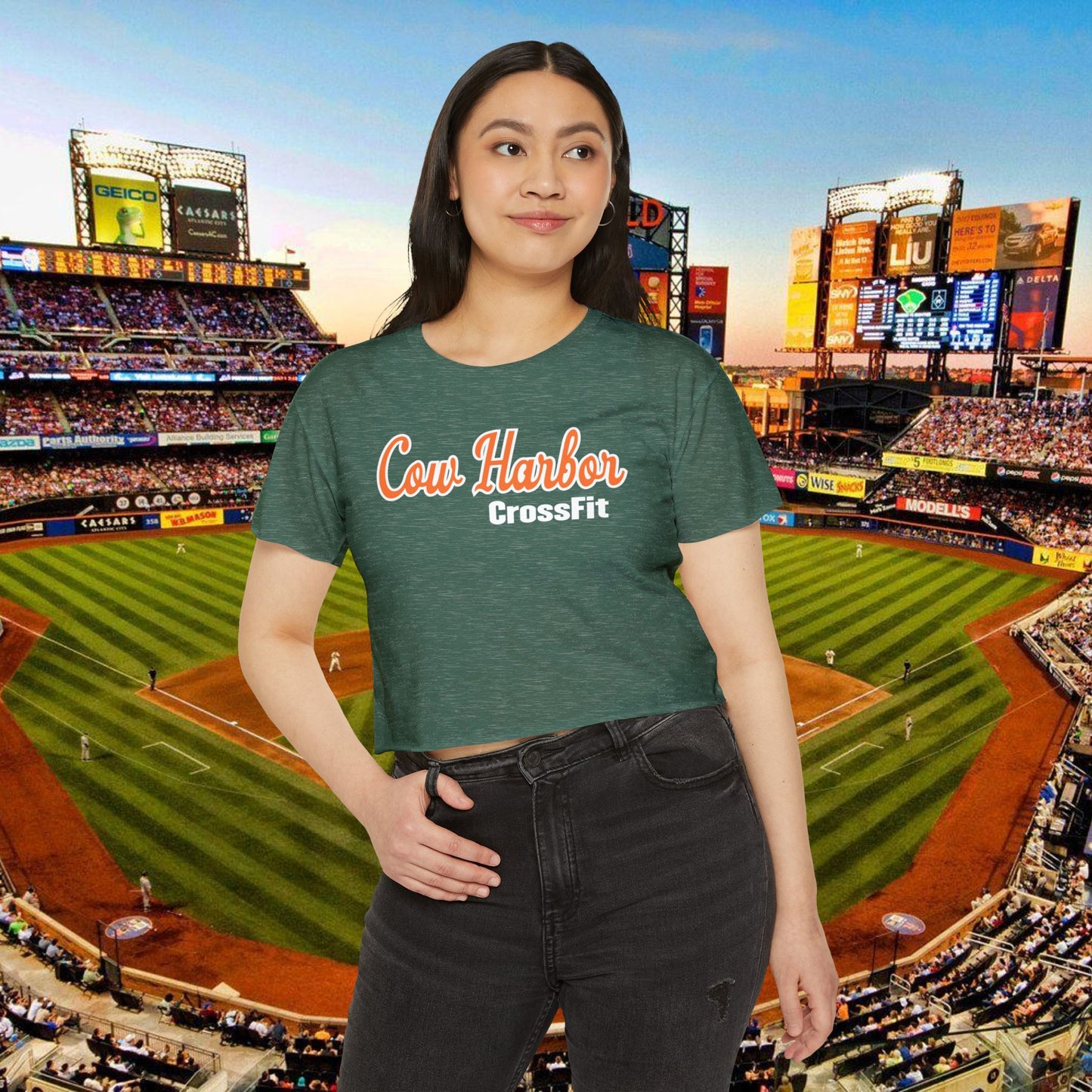 The Grand Slam Womens Crop