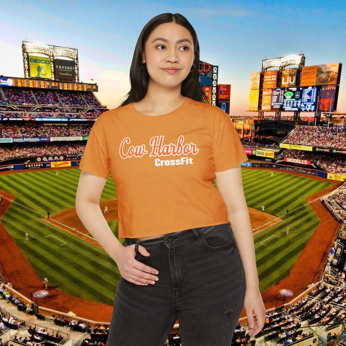 The Grand Slam Womens Crop